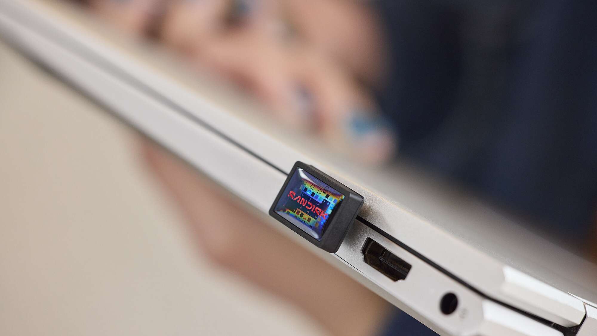Quels accessoires Sandisk offrir avant un départ en vacances ?
