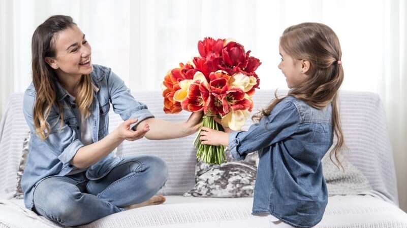 Offrir une fleur à sa maman : bien plus qu’un cadeau